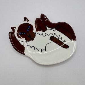 Siamese Cat painted ceramic trinket dish by Nina Lyman. Cats by Nina @2001